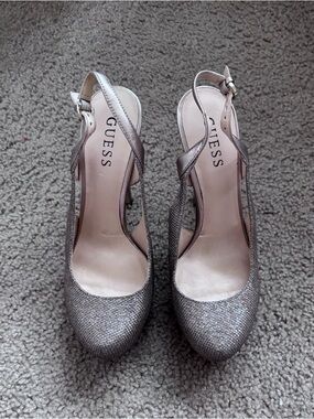 GUESS Shimmery Silver Slingback Pumps